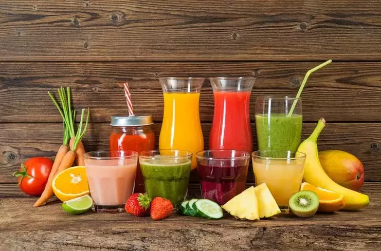 Jugos de frutas y verduras para beber
